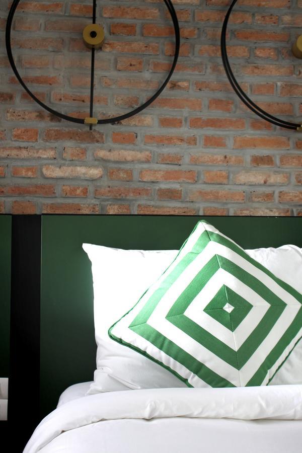 Moc Lan Boutique Hotel (Adults Only) Дананг Екстер'єр фото