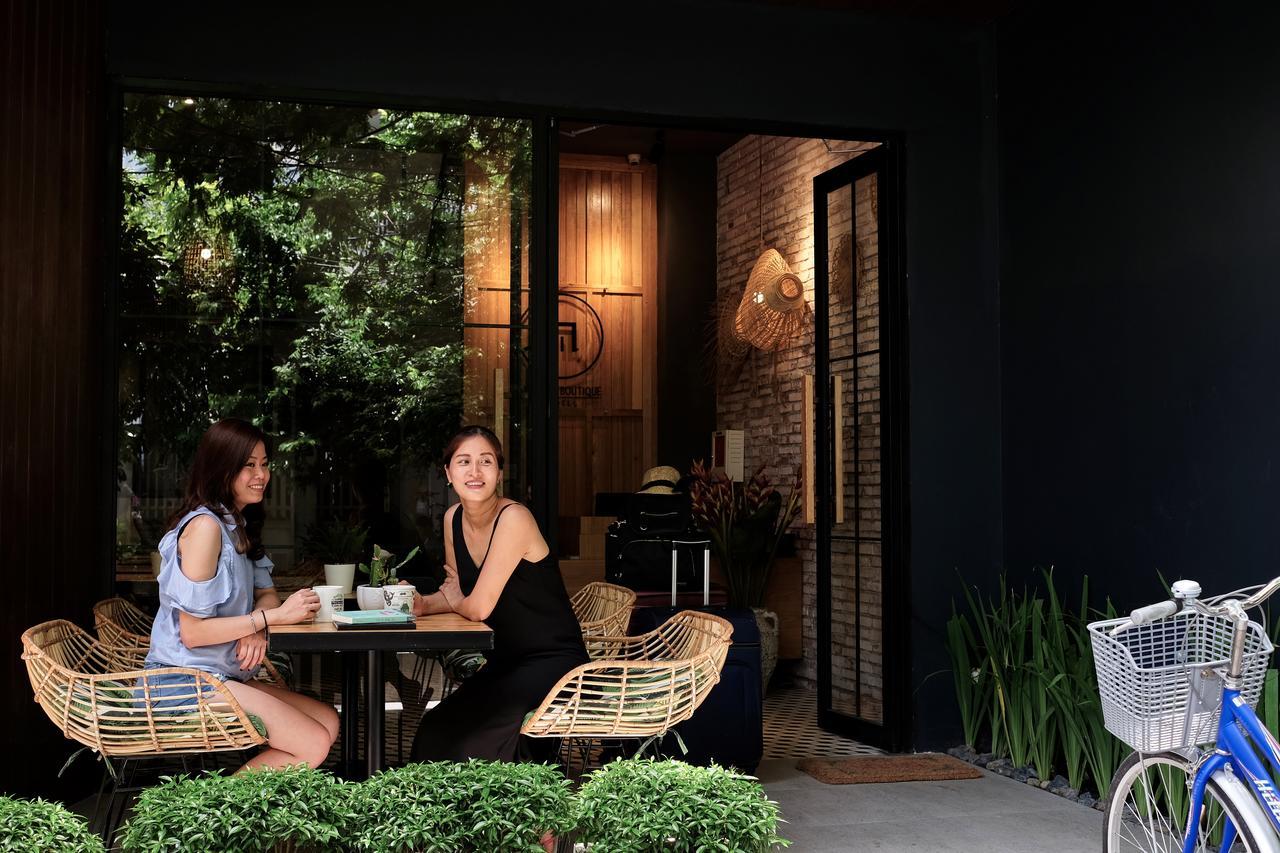 Moc Lan Boutique Hotel (Adults Only) Дананг Екстер'єр фото